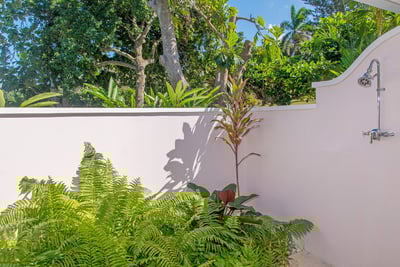 Luxury Villa Photo #16