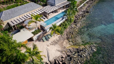 Luxury Villa Photo #4