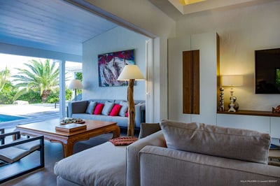 Luxury Villa Photo #24