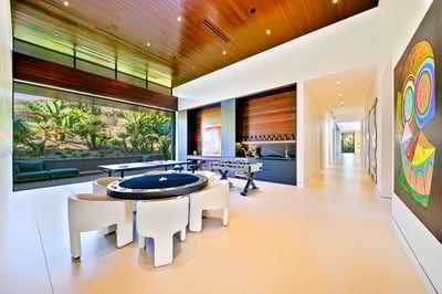 Luxury Villa Photo #34