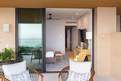 Luxury Villa Photo #22