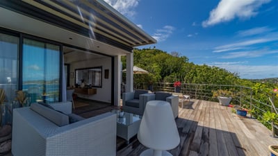 Outdoor Lounge