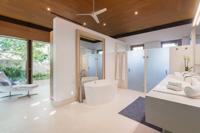 Luxury Villa Photo #79