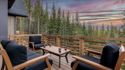 Main level deck with beautiful views