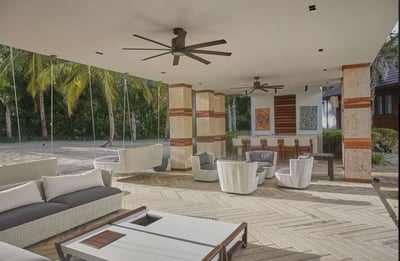 Luxury Villa Photo #8