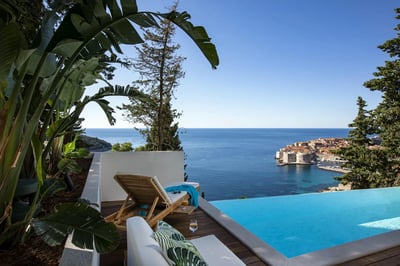 Luxury Villa Photo #2