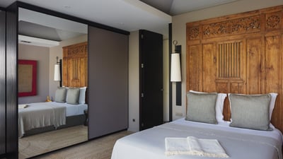 Luxury Villa Photo #27