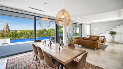 Luxury Villa Photo #8