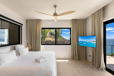 Luxury Villa Photo #52