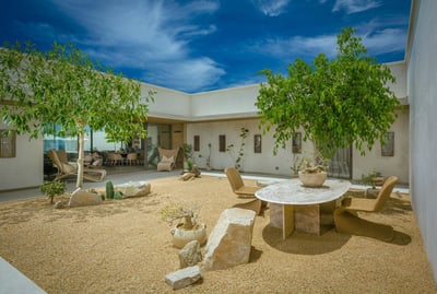 Luxury Villa Photo #37