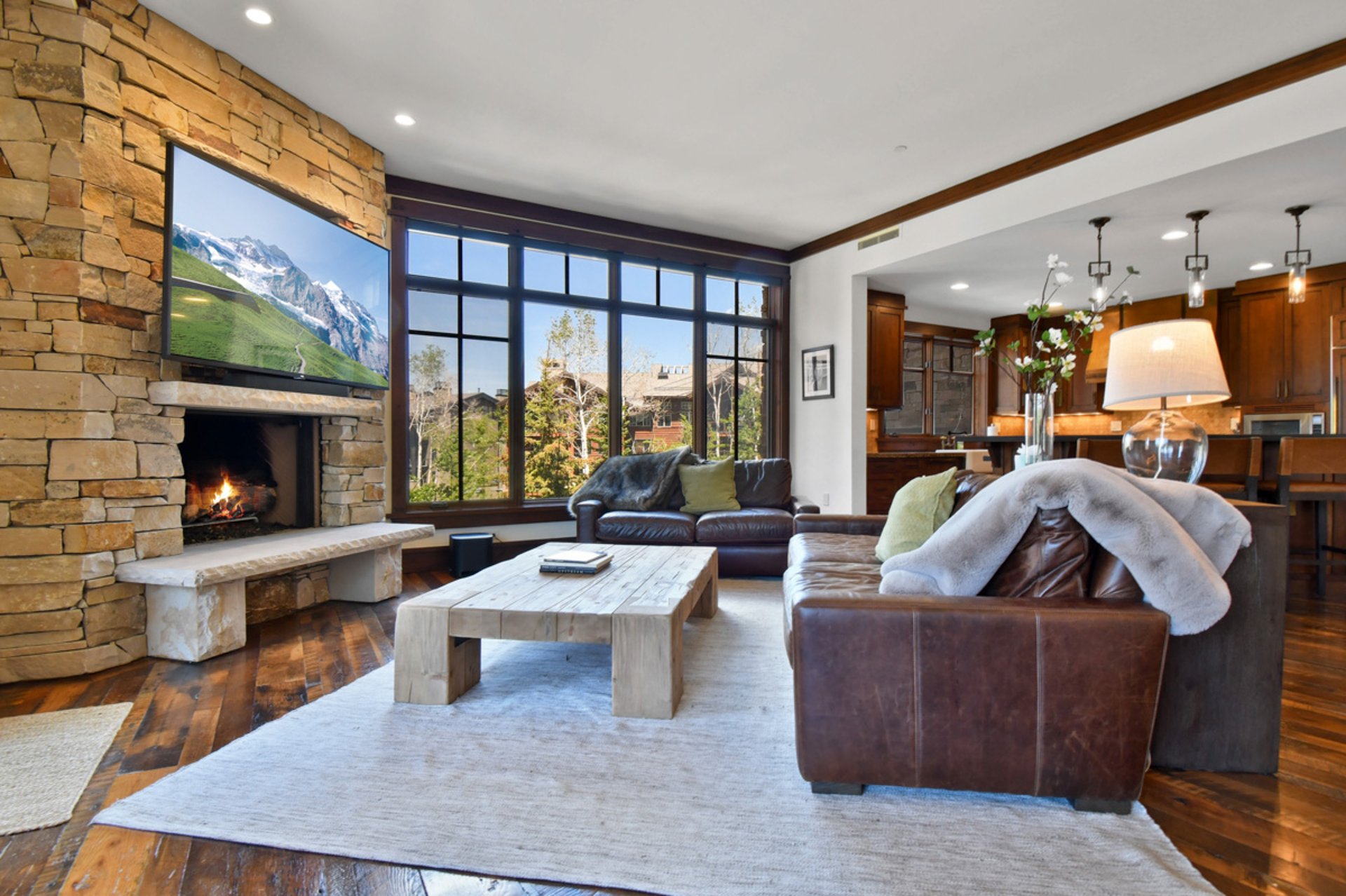 Empire Pass,Arrowleaf Lodge #107