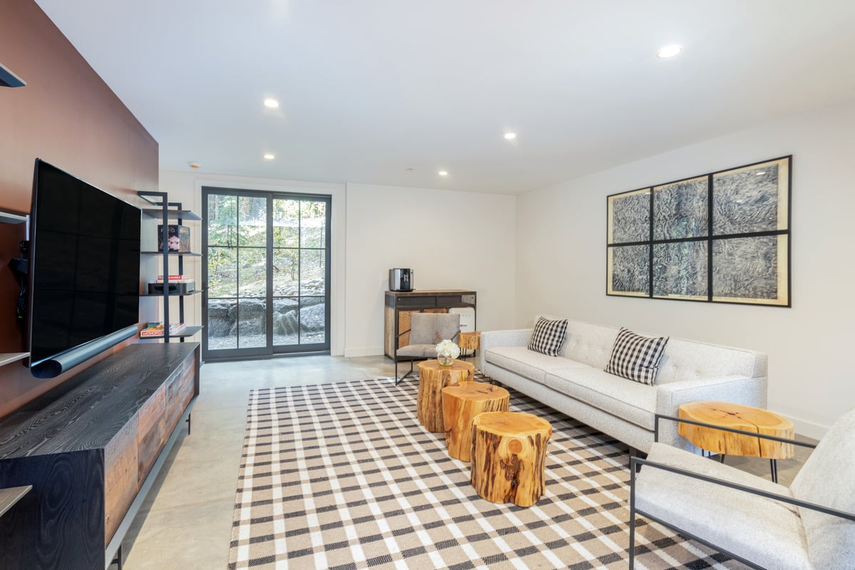 Mountain Modern Rustic