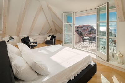 Luxury Villa Photo #25