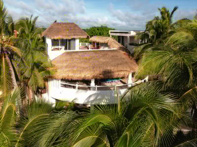 Luxury Villa Photo #50