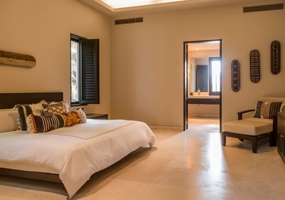 Luxury Villa Photo #28