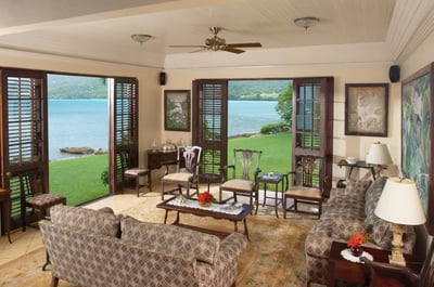 Luxury Villa Photo #18