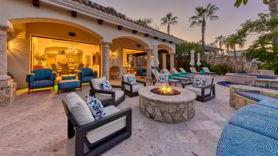 Luxury Villa Photo #20