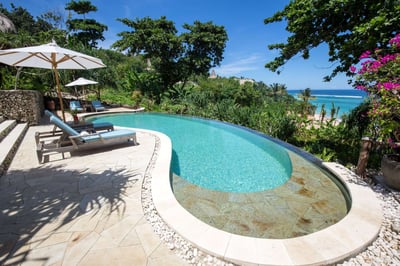 Luxury Villa Photo #2