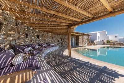 Luxury Villa Photo #13