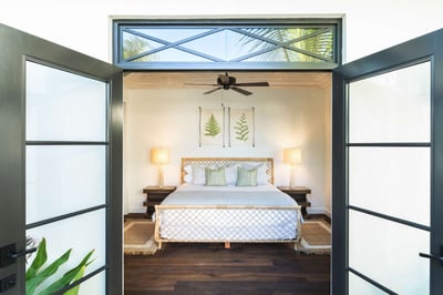 Luxury Villa Photo #19