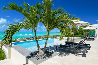 Luxury Villa Photo #8