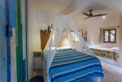Luxury Villa Photo #11