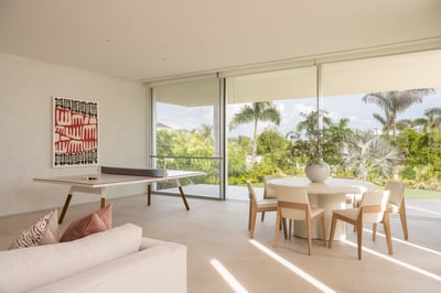 Luxury Villa Photo #29