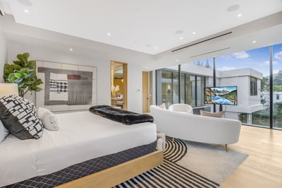 Luxury Villa Photo #44