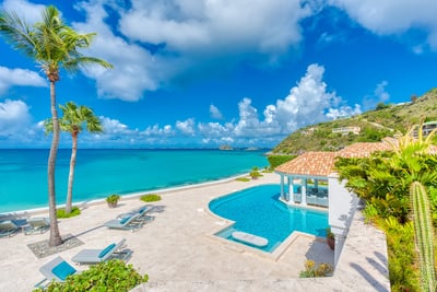 Luxury Villa Photo #2