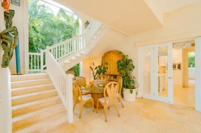 Luxury Villa Photo #35