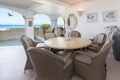 Luxury Villa Photo #3