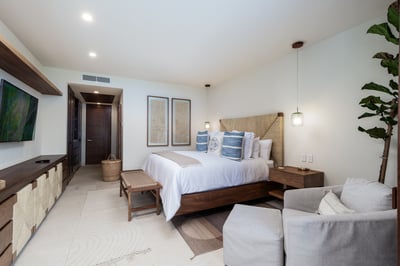 Luxury Villa Photo #27