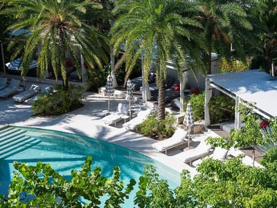 Luxury Villa Photo #38