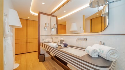 Luxury Villa Photo #80