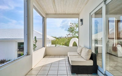 Luxury Villa Photo #13