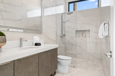 Luxury Villa Photo #37