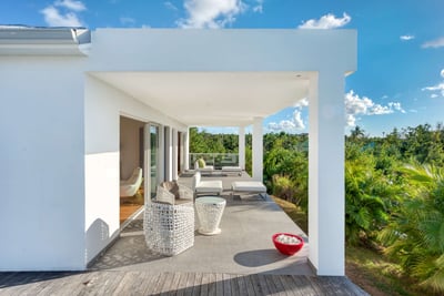 Luxury Villa Photo #9