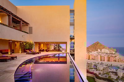Luxury Villa Photo #2