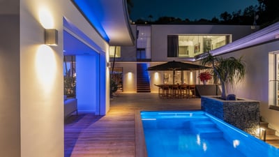 Luxury Villa Photo #7