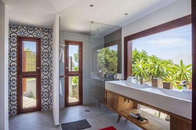 Luxury Villa Photo #46