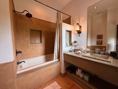 Luxury Villa Photo #79