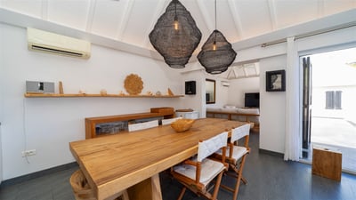 Luxury Villa Photo #20