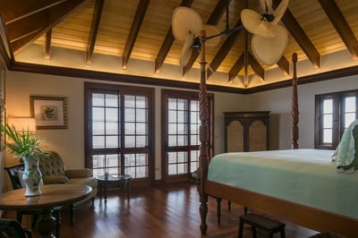 Luxury Villa Photo #29