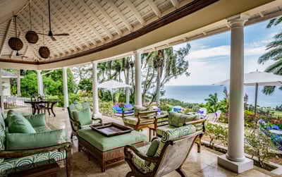 Luxury Villa Photo #4