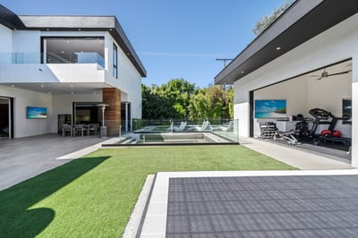 Luxury Villa Photo #10