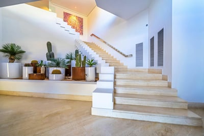 Luxury Villa Photo #29