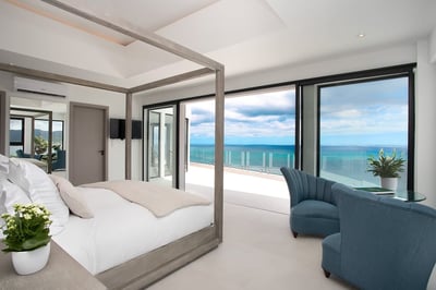 Luxury Villa Photo #20