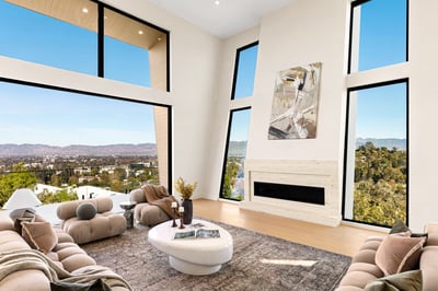 Luxury Villa Photo #18