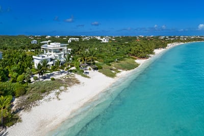 Luxury Villa Photo #32