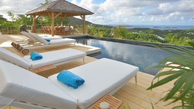 Luxury Villa Photo #10